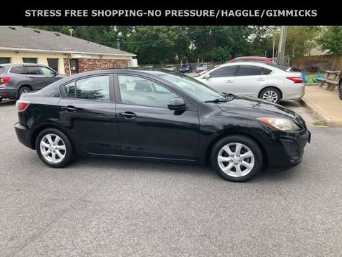 Used 2010 MAZDA MAZDA3 i Touring image 2