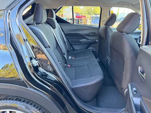 Used 2023 Nissan Kicks SV FWD image 10