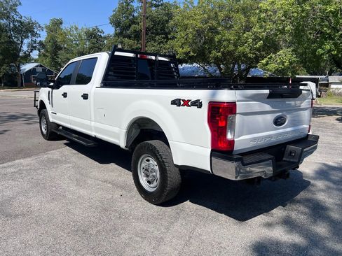 Used 2019 Ford F250 XL w/ Power Equipment Group image 7