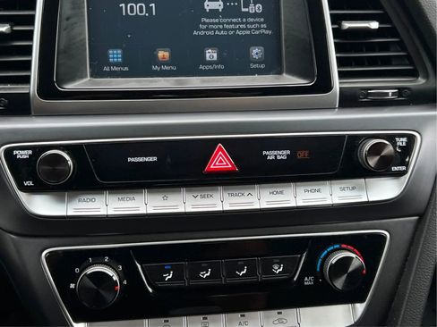 Used 2018 Hyundai Sonata SE w/ Cargo Package FWD image 42