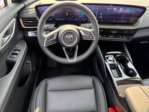 Used 2025 Buick Envision Avenir AWD/4WD image 14