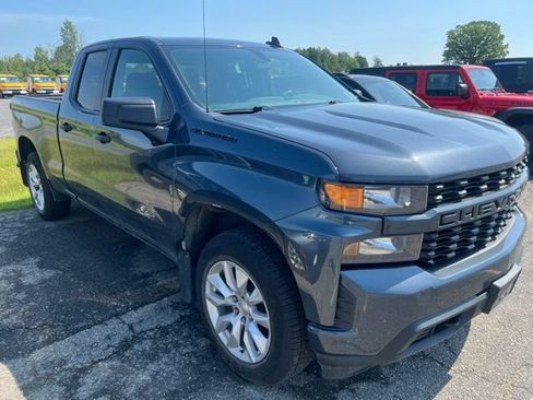 Certified 2021 Chevrolet Silverado 1500 Custom w/ LPO, Dark Essentials Package AWD/4WD image 2
