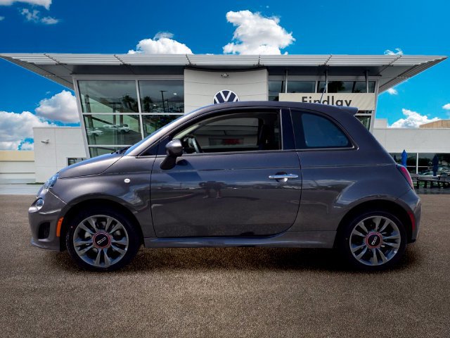 Used 2018 FIAT 500 Pop w/ Urbana Appearance Package FWD image 3