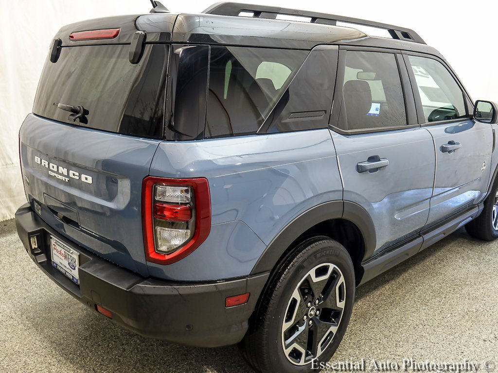 Certified 2024 Ford Bronco Sport Outer Banks AWD/4WD image 7