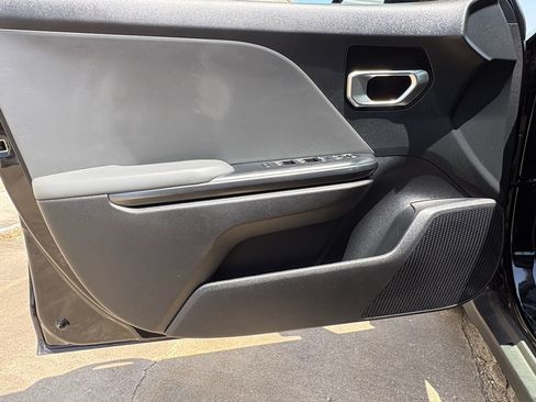 Used 2025 Kia K4 FWD image 10