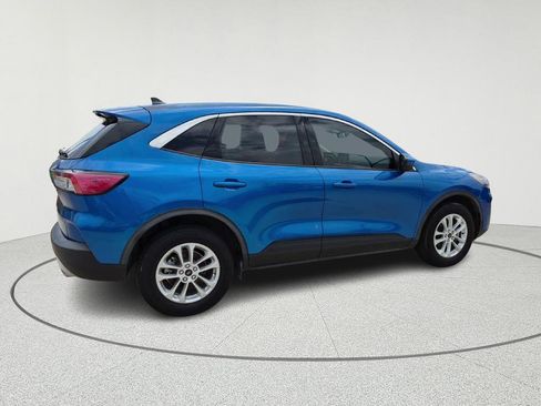 Used 2020 Ford Escape SE image 5
