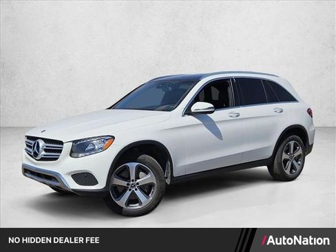 Used 2019 Mercedes-Benz GLC 300 image 1