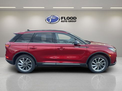 New 2026 Lincoln Corsair Premiere image 5