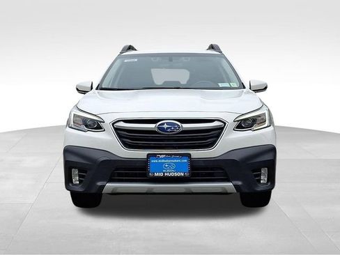 Used 2022 Subaru Outback Limited XT AWD/4WD image 2