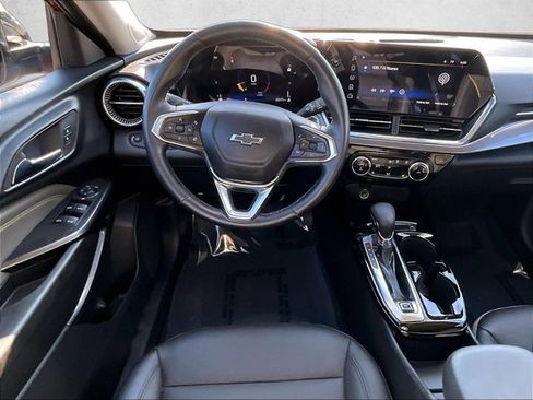 Certified 2024 Chevrolet Trax ACTIV image 5