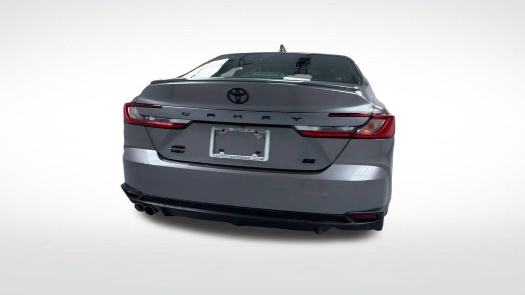 Used 2025 Toyota Camry SE w/ Convenience Package AWD/4WD image 25