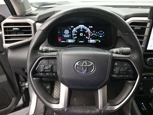 Used 2024 Toyota Tundra Limited image 31