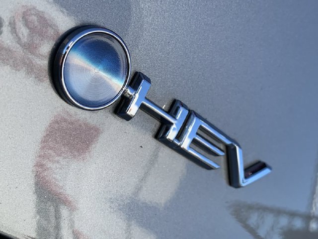 Used 2026 Toyota Camry SE FWD image 40