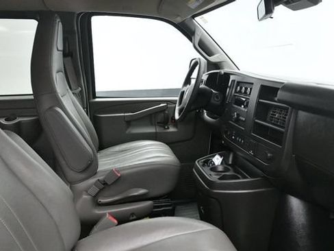 Used 2024 Chevrolet Express 3500 LS RWD image 19