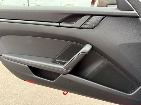 Certified 2023 Porsche 911 Carrera T w/ Sportdesign Package image 25