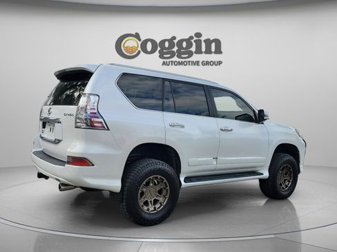 Used 2017 Lexus GX 460 Luxury image 6