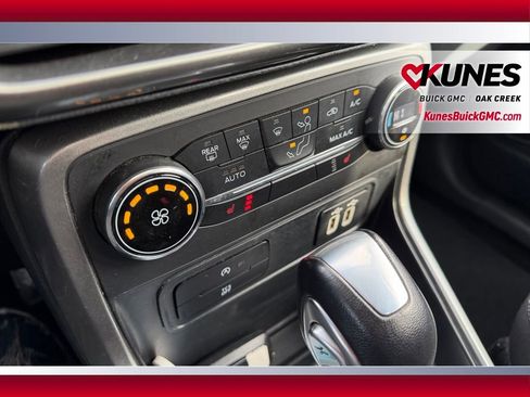 Used 2020 Ford EcoSport SE image 18