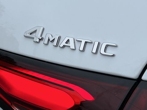 New 2026 Mercedes-Benz GLC 300 4MATIC image 35