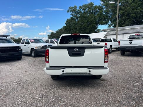 Used 2020 Nissan Frontier S w/ S Utility Package image 4