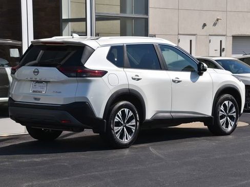 Used 2023 Nissan Rogue SV w/ SV Premium B Package AWD/4WD image 9