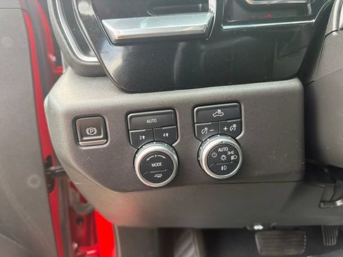 Used 2022 GMC Sierra 1500 Elevation AWD/4WD image 26