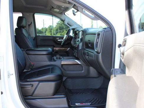 Used 2021 Chevrolet Silverado 1500 LT Trail Boss w/ Convenience Package II AWD/4WD image 13