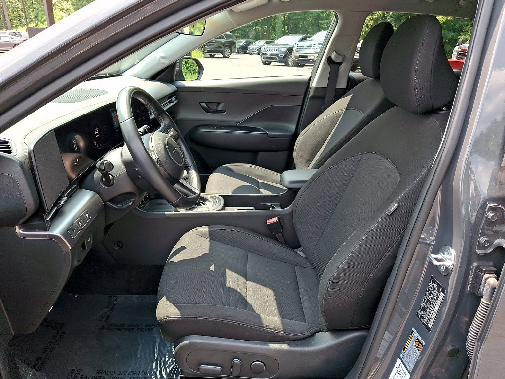Certified 2024 Hyundai Kona SEL AWD/4WD image 15