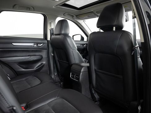 Used 2020 MAZDA CX-5 Touring image 23