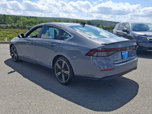 Used 2023 Honda Accord Sport image 5