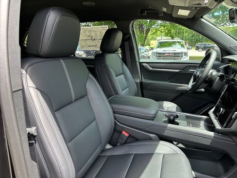 New 2026 GMC Acadia Elevation w/ Elevation Premium Package AWD/4WD image 50