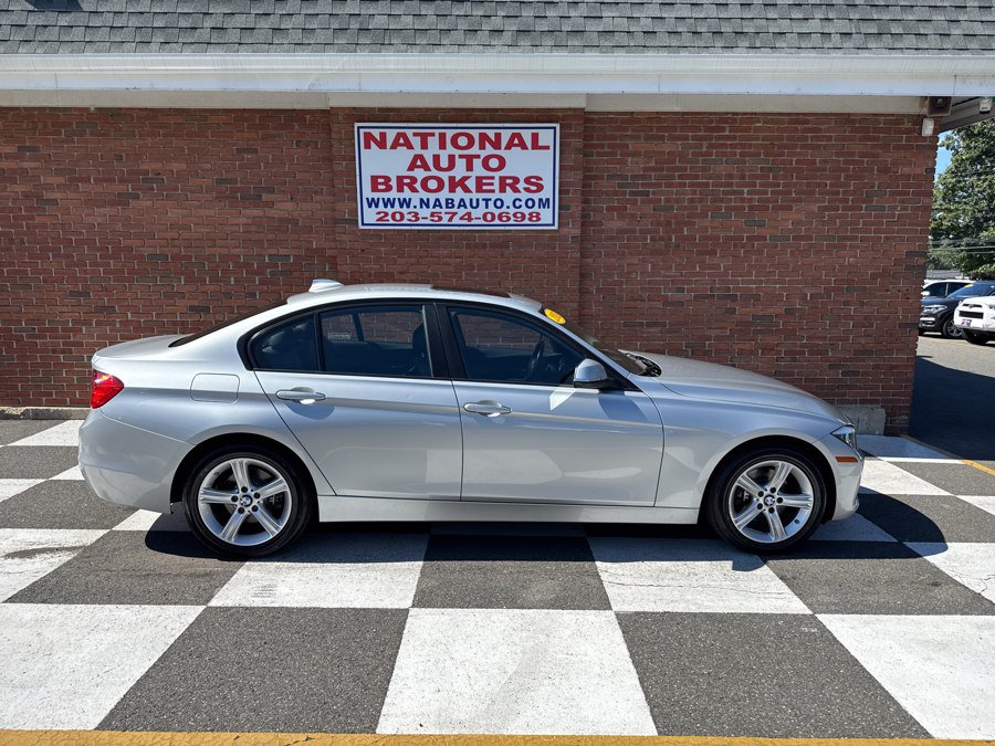 Used 2015 BMW 328i xDrive Sedan AWD/4WD image 2