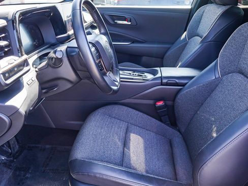 Certified 2023 Toyota Crown AWD/4WD image 20