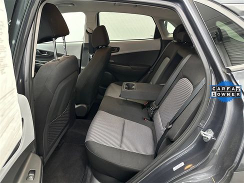 Used 2019 Hyundai Kona SEL image 20