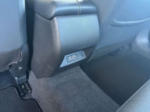 Used 2025 Nissan Altima 2.5 SV FWD image 23