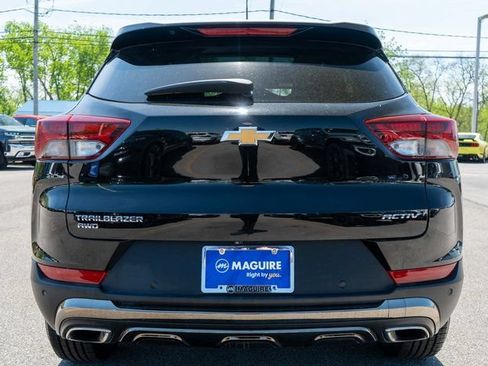 Used 2021 Chevrolet TrailBlazer ACTIV w/ Sun and Liftgate Package AWD/4WD image 7
