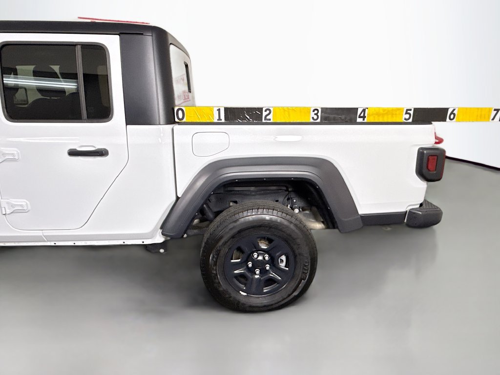 Used 2024 Jeep Gladiator Sport AWD/4WD image 27