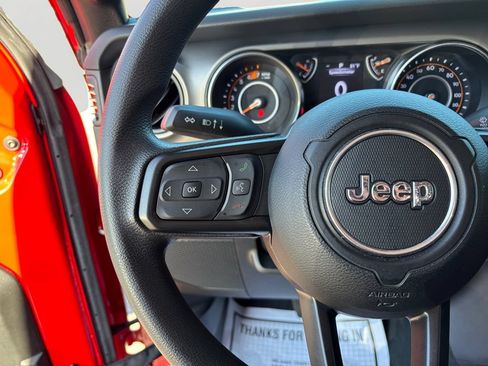 Used 2022 Jeep Wrangler Unlimited Sport AWD/4WD image 21