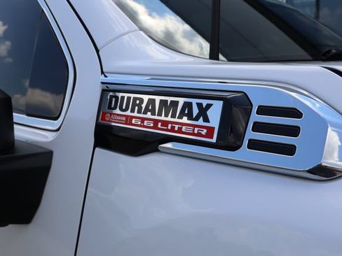 Used 2024 GMC Sierra 2500 Denali w/ Denali Reserve Package AWD/4WD image 10