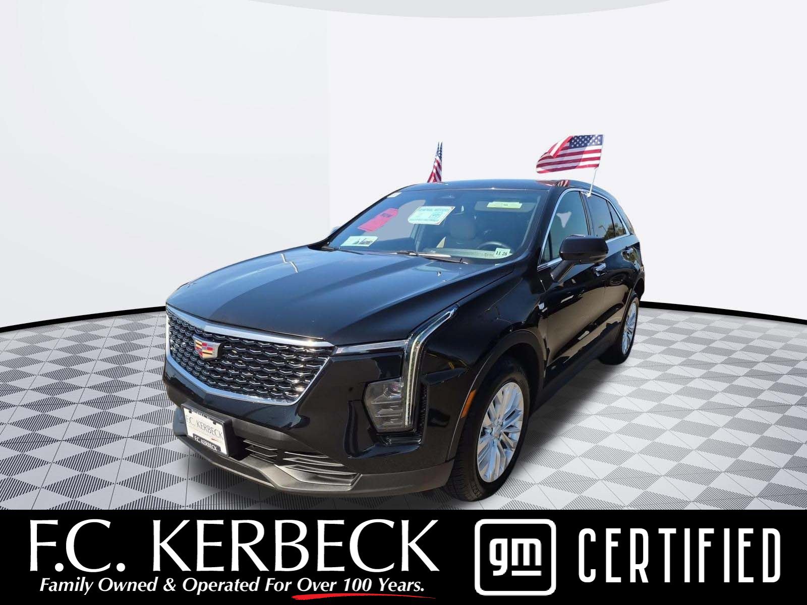 Certified 2024 Cadillac XT4 Luxury w/ Cold Weather Package FWD image 1