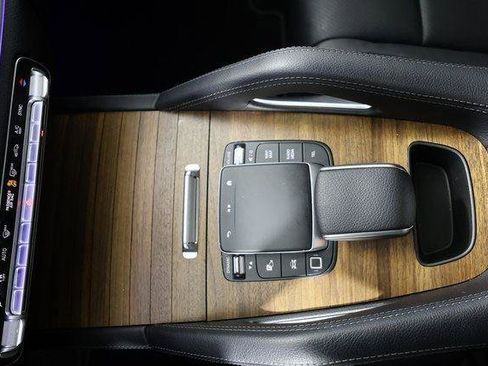 Used 2025 Mercedes-Benz GLE 350 4MATIC image 20