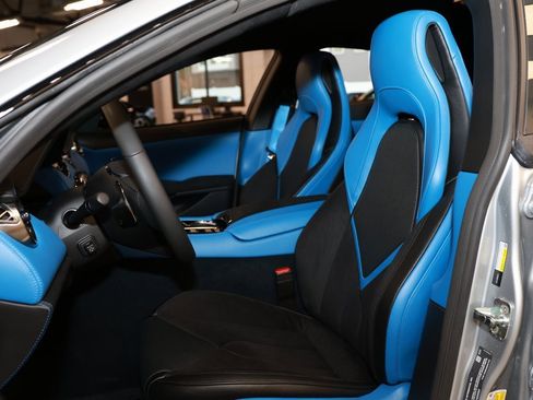 New 2025 Karma Revero Luxury image 11