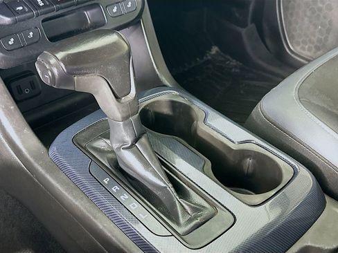 Used 2019 Chevrolet Colorado Z71 AWD/4WD image 22