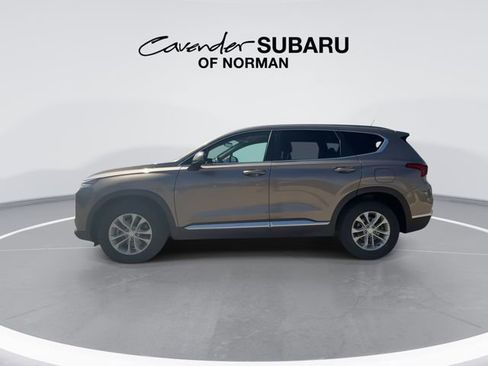 Used 2019 Hyundai Santa Fe SE image 5
