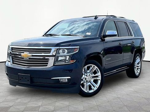 Used 2020 Chevrolet Tahoe Premier w/ Premier Plus Edition AWD/4WD image 3