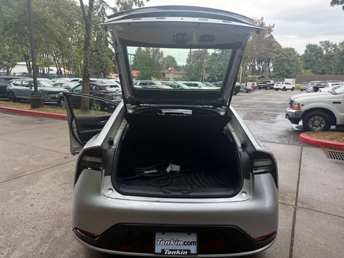 Used 2023 Toyota Prius Prime FWD image 15