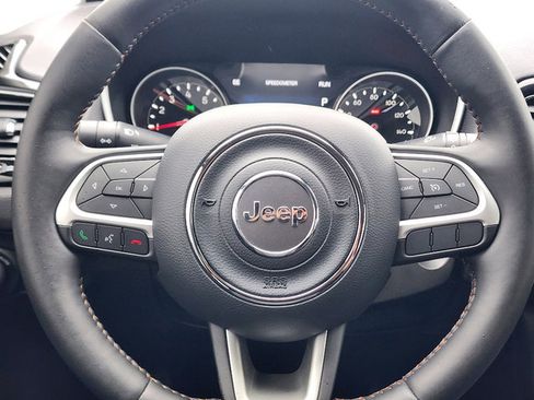 Used 2018 Jeep Compass Limited w/ Navigation Group image 15