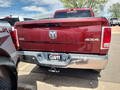 Used 2018 RAM 3500 Laramie w/ Convenience Group AWD/4WD image 5