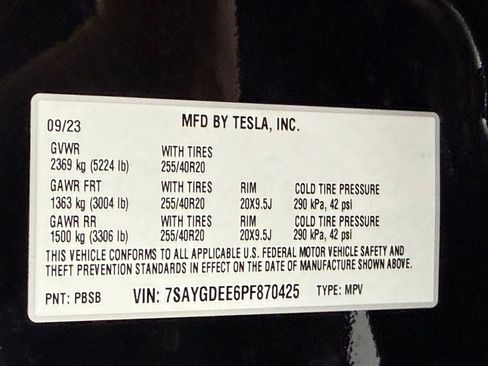 Used 2023 Tesla Model Y Long Range AWD/4WD image 21