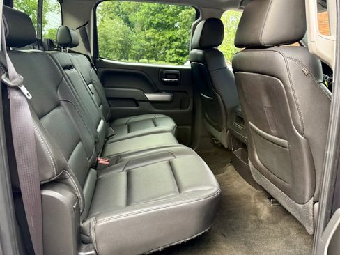 Used 2015 Chevrolet Silverado 1500 LTZ Z71 w/ LTZ Plus Package AWD/4WD image 23
