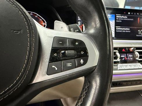 Used 2021 BMW X5 xDrive40i w/ M Sport Package image 21